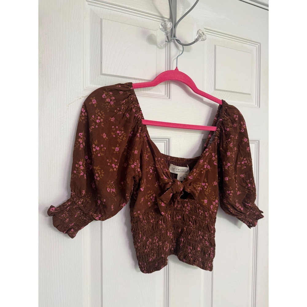 Saltwater Luxe Brown Pink Floral Smocked Puff Sleeve Crop Top Tie Front Medium - Picture 3 of 9